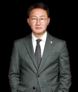 박규석