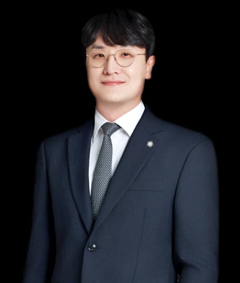 남양주공중밀집장소추행변호사 undefined